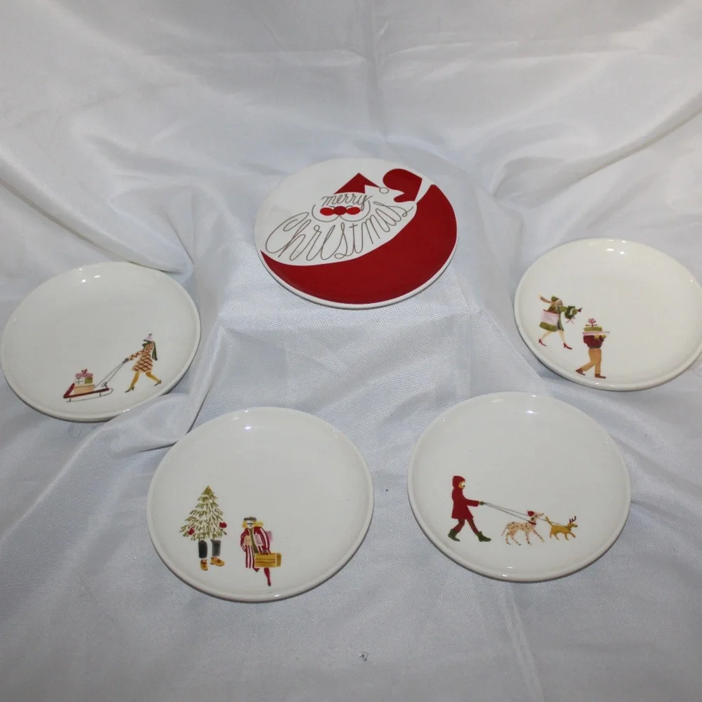 Williams Sonoma Metallic Noel Dinnerware Plates.  Set of 5
